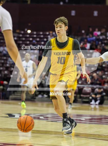 Thumbnail 1 in Wheeler vs. Kickapoo (Bass Pro Shops TOC) photogallery.