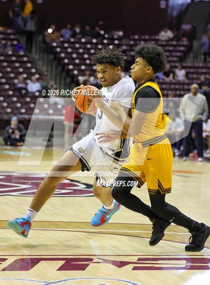 Thumbnail 3 in Wheeler vs. Kickapoo (Bass Pro Shops TOC) photogallery.