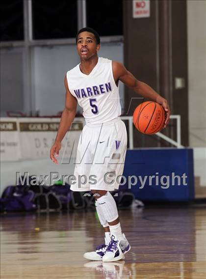Thumbnail 3 in Warren vs Dawson (McDonald's Texas Invitational)  photogallery.
