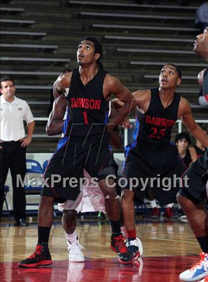 Thumbnail 1 in Warren vs Dawson (McDonald's Texas Invitational)  photogallery.