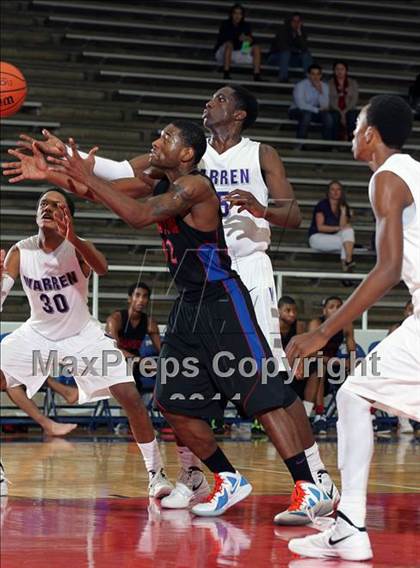 Thumbnail 2 in Warren vs Dawson (McDonald's Texas Invitational)  photogallery.