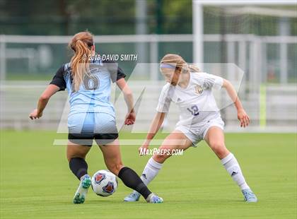 Thumbnail 1 in Notre Dame vs. Pleasant Hill (MSHSAA Class 2 Semifinal) photogallery.