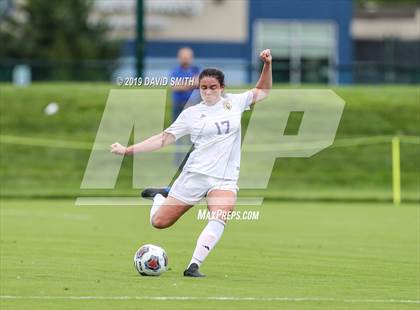 Thumbnail 2 in Notre Dame vs. Pleasant Hill (MSHSAA Class 2 Semifinal) photogallery.