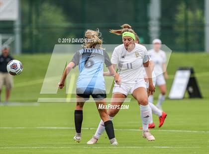 Thumbnail 3 in Notre Dame vs. Pleasant Hill (MSHSAA Class 2 Semifinal) photogallery.