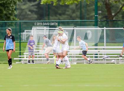 Thumbnail 3 in Notre Dame vs. Pleasant Hill (MSHSAA Class 2 Semifinal) photogallery.
