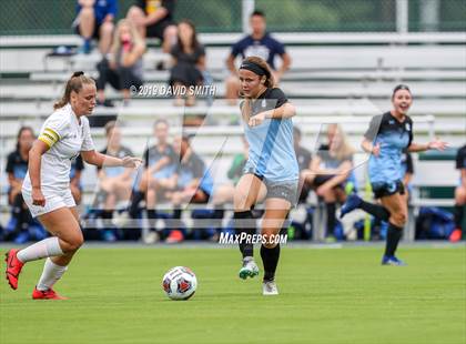 Thumbnail 3 in Notre Dame vs. Pleasant Hill (MSHSAA Class 2 Semifinal) photogallery.