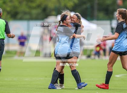 Thumbnail 3 in Notre Dame vs. Pleasant Hill (MSHSAA Class 2 Semifinal) photogallery.