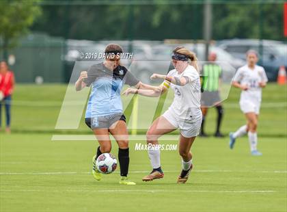 Thumbnail 2 in Notre Dame vs. Pleasant Hill (MSHSAA Class 2 Semifinal) photogallery.