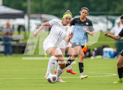 Thumbnail 2 in Notre Dame vs. Pleasant Hill (MSHSAA Class 2 Semifinal) photogallery.