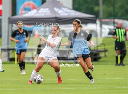 Thumbnail 1 in Notre Dame vs. Pleasant Hill (MSHSAA Class 2 Semifinal) photogallery.