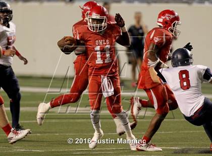 Thumbnail 1 in Baptist Prep vs. McGehee photogallery.