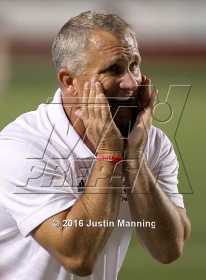 Thumbnail 2 in Baptist Prep vs. McGehee photogallery.