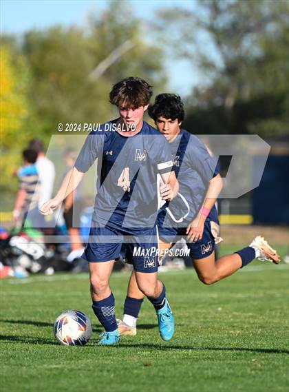 Thumbnail 2 in Cherokee Trail @ Mullen photogallery.