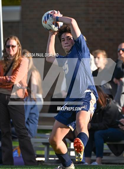Thumbnail 2 in Cherokee Trail @ Mullen photogallery.