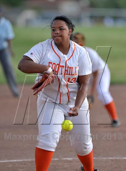 Thumbnail 2 in Center @ Foothill photogallery.