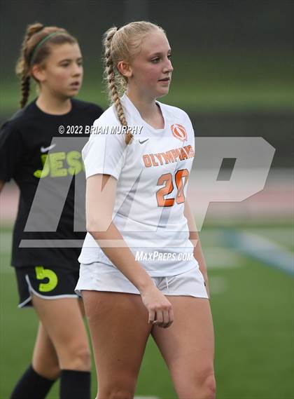 Thumbnail 2 in Sprague vs. Jesuit (OSAA 6A 1st Round) photogallery.