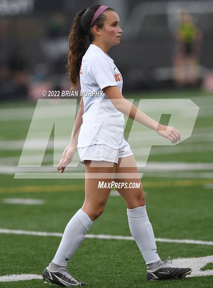 Thumbnail 2 in Sprague vs. Jesuit (OSAA 6A 1st Round) photogallery.