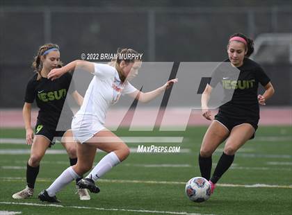Thumbnail 1 in Sprague vs. Jesuit (OSAA 6A 1st Round) photogallery.