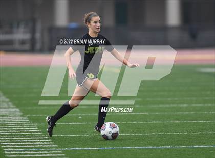 Thumbnail 3 in Sprague vs. Jesuit (OSAA 6A 1st Round) photogallery.