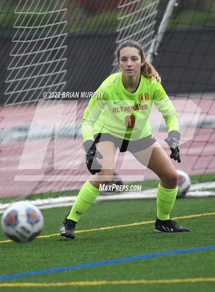 Thumbnail 2 in Sprague vs. Jesuit (OSAA 6A 1st Round) photogallery.