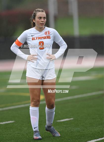 Thumbnail 3 in Sprague vs. Jesuit (OSAA 6A 1st Round) photogallery.