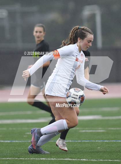 Thumbnail 2 in Sprague vs. Jesuit (OSAA 6A 1st Round) photogallery.