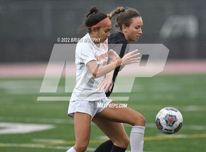Thumbnail 3 in Sprague vs. Jesuit (OSAA 6A 1st Round) photogallery.