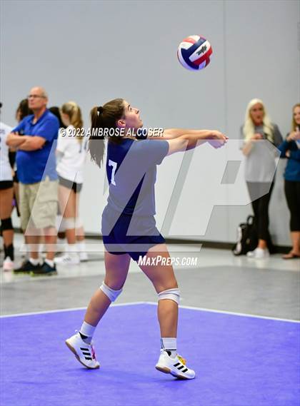 Thumbnail 3 in FBCHA vs. Episcopal (Houston Open Tournament) photogallery.