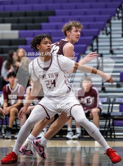 Thumbnail 3 in Pine View vs. Elko (Riverton Holiday Tournament) photogallery.