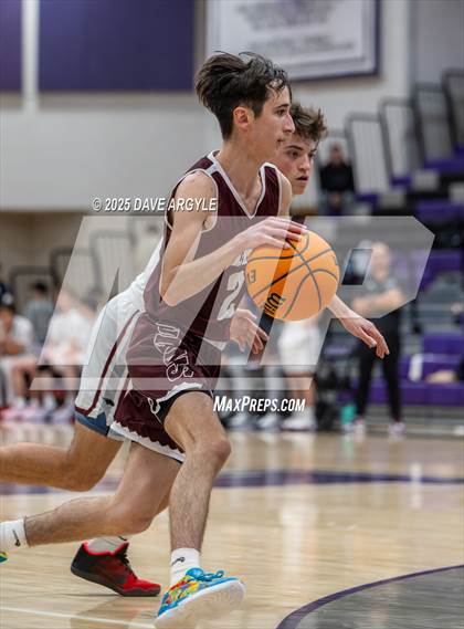 Thumbnail 3 in Pine View vs. Elko (Riverton Holiday Tournament) photogallery.