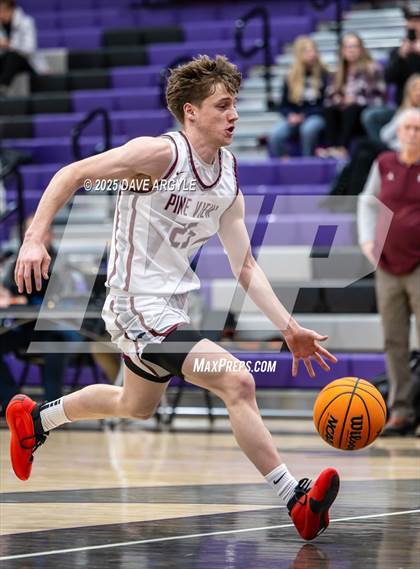 Thumbnail 2 in Pine View vs. Elko (Riverton Holiday Tournament) photogallery.