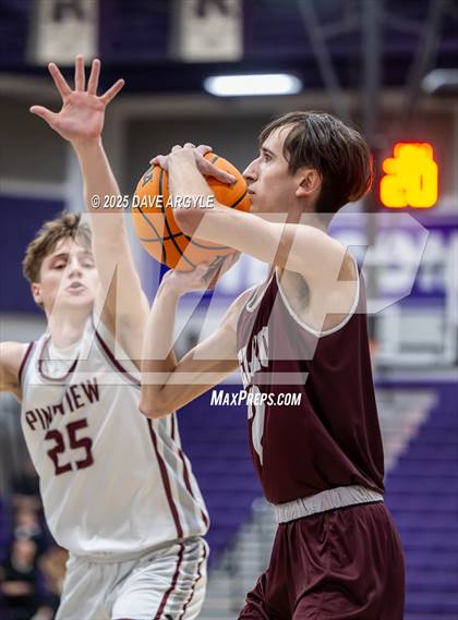 Thumbnail 2 in Pine View vs. Elko (Riverton Holiday Tournament) photogallery.