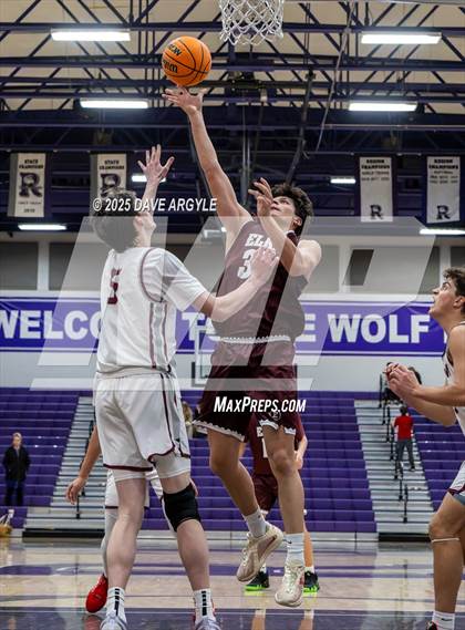 Thumbnail 2 in Pine View vs. Elko (Riverton Holiday Tournament) photogallery.