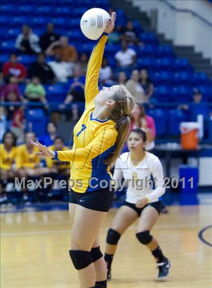 Thumbnail 1 in Ennis @ Corsicana photogallery.