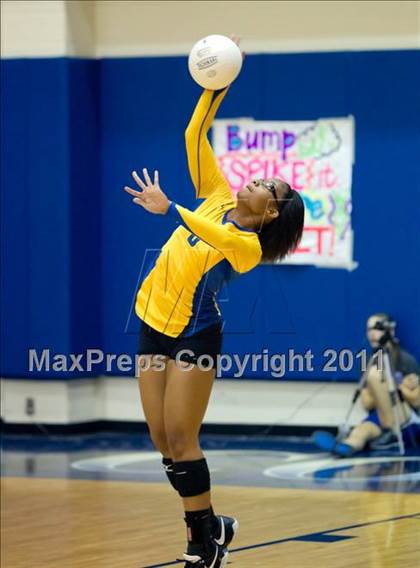 Thumbnail 1 in Ennis @ Corsicana photogallery.
