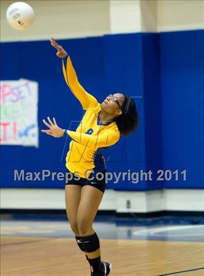 Thumbnail 1 in Ennis @ Corsicana photogallery.