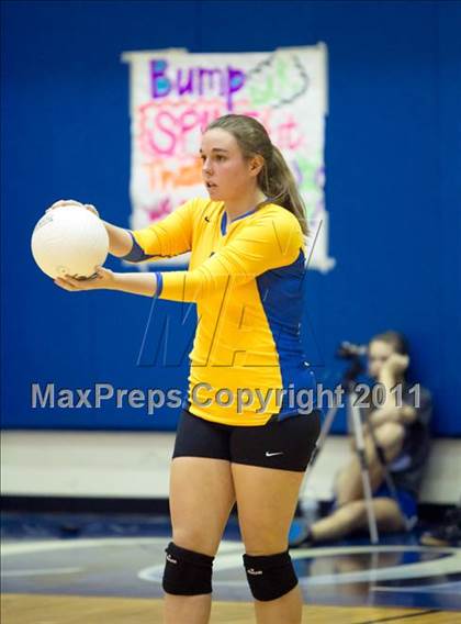 Thumbnail 2 in Ennis @ Corsicana photogallery.