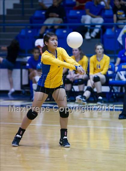 Thumbnail 3 in Ennis @ Corsicana photogallery.