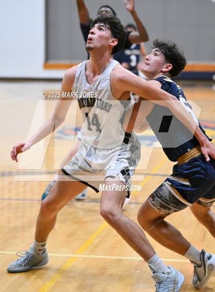 Thumbnail 2 in Yuma Catholic vs. Mountain View (Great Desert Shootout) photogallery.