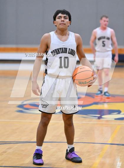 Thumbnail 3 in Yuma Catholic vs. Mountain View (Great Desert Shootout) photogallery.