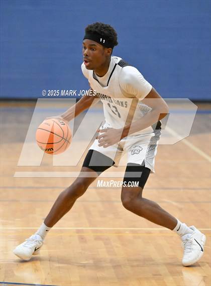 Thumbnail 1 in Yuma Catholic vs. Mountain View (Great Desert Shootout) photogallery.