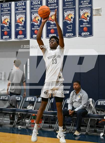 Thumbnail 3 in Yuma Catholic vs. Mountain View (Great Desert Shootout) photogallery.