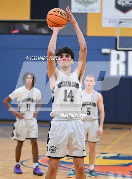 Thumbnail 2 in Yuma Catholic vs. Mountain View (Great Desert Shootout) photogallery.