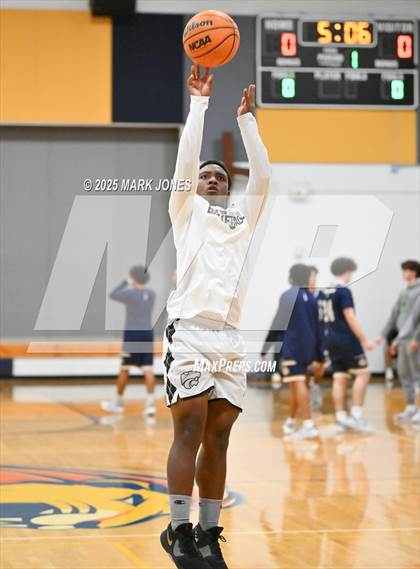 Thumbnail 3 in Yuma Catholic vs. Mountain View (Great Desert Shootout) photogallery.