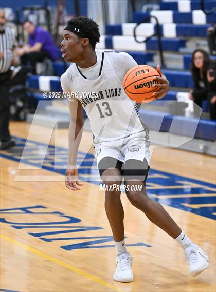 Thumbnail 2 in Yuma Catholic vs. Mountain View (Great Desert Shootout) photogallery.