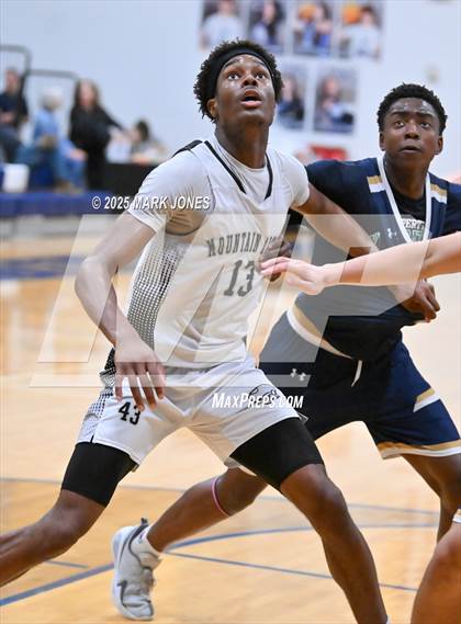 Thumbnail 2 in Yuma Catholic vs. Mountain View (Great Desert Shootout) photogallery.