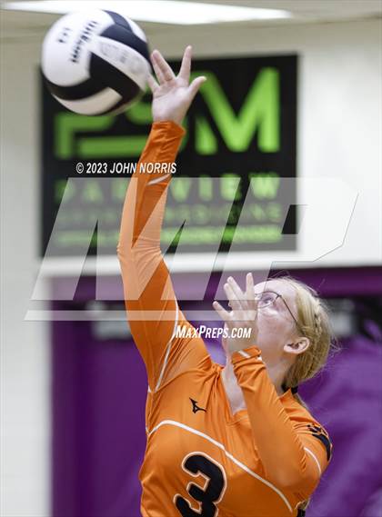Thumbnail 2 in Fort Wayne Northrop @ Leo photogallery.