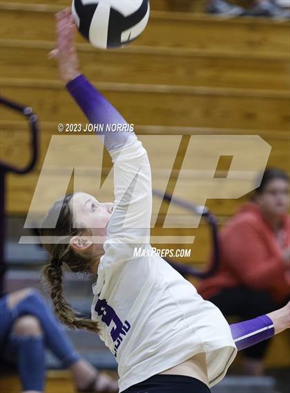 Thumbnail 2 in Fort Wayne Northrop @ Leo photogallery.