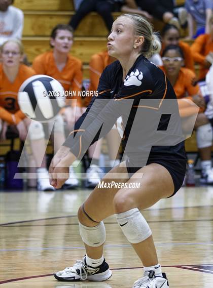 Thumbnail 3 in Fort Wayne Northrop @ Leo photogallery.