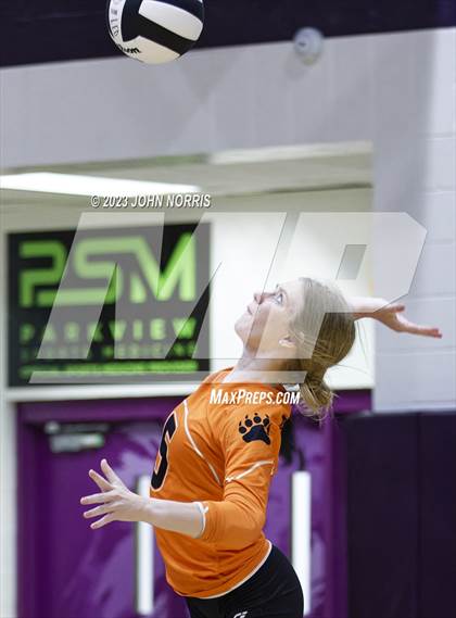 Thumbnail 2 in Fort Wayne Northrop @ Leo photogallery.
